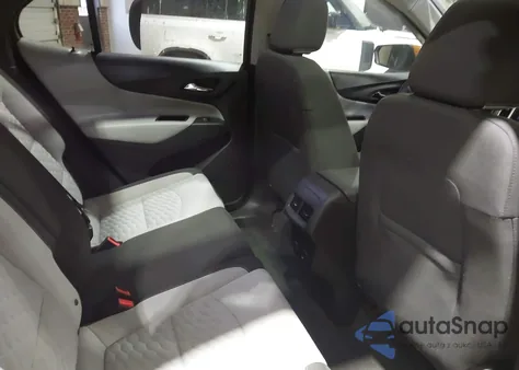 2018 Chevrolet Equinox Lt z USA, uszkodzony, nr VIN 2GNAXSEV0J6115116